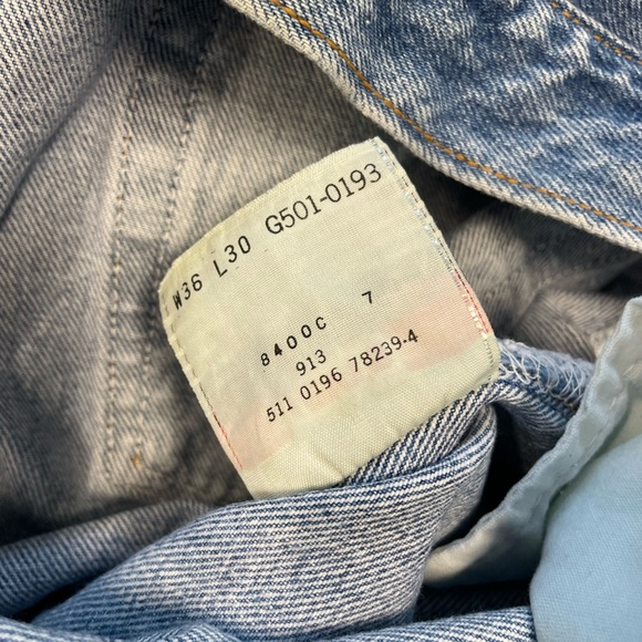 Vintage Levi’s Jeans Made in USA - Picture 4 of 8